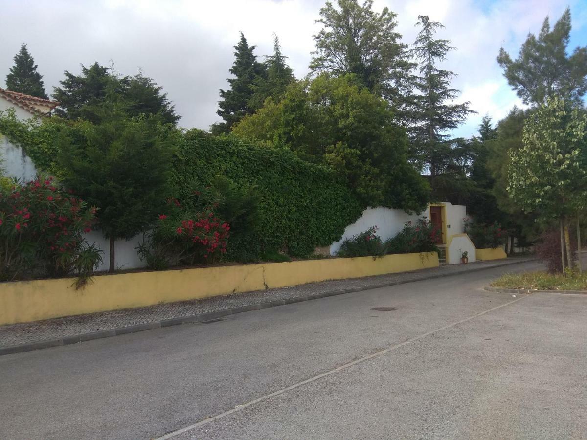 Hostal Casa Dos Arrabidos Torres Novas Exterior foto